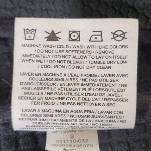 Nike Running Jacket Women Size S Black and Gray Snap Front Zip Pockets Thumbhole - Picture 12 of 14